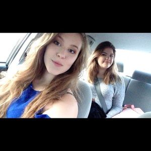 Meet your Posher, Kendra